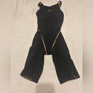 Speedo pro racing bathing suit size 24 NWT